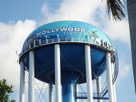 Things to do near north hollywood california along with other fun activities. Six best things to do in Hollywood (FL)