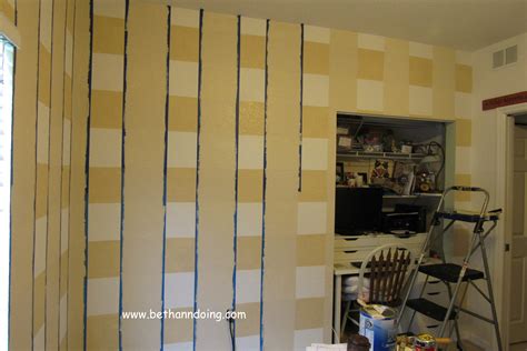 Its All About The Plaid How I Painted My Plaid Walls Beth Ann Doing