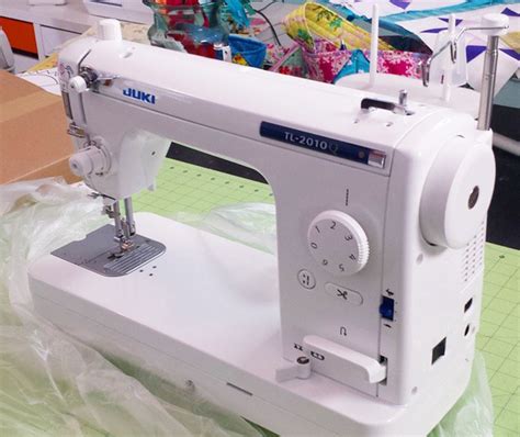 Juki Tl 2010q Sewing Machine Video Review Crafty Gemini