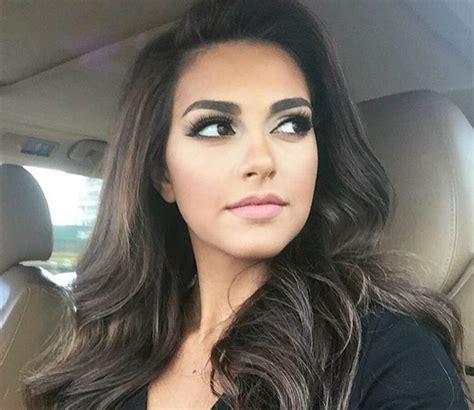 The 5 Gorgeous Features Arab Women Share Model Hair Arab Women Beauty