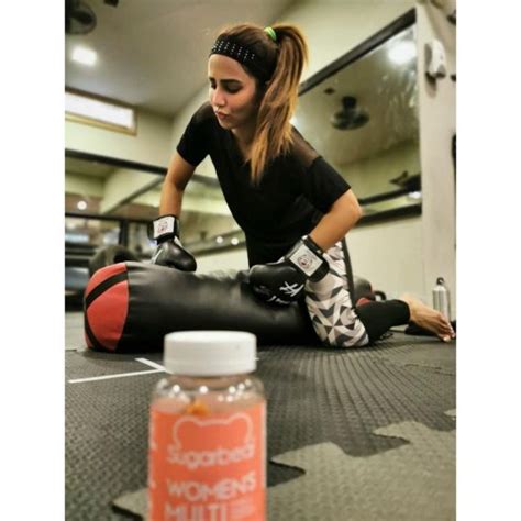 Gym And Exercise Outfit Pictures Of Actress Ushna Shah Reviewitpk