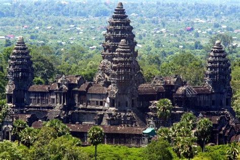 Laser Technology Reveals Ancient City Under Cambodian Earth