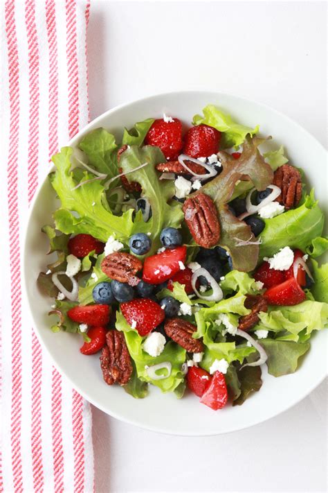 Strawberry Blueberry Salad With Goat Cheese And Candied Pecans