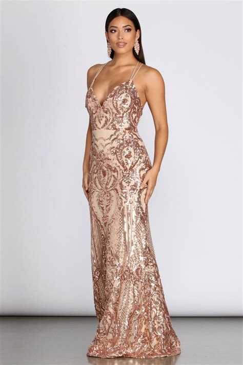 Julieanne Formal Sequin Scroll Dress Windsor Dresses Beauty Dress