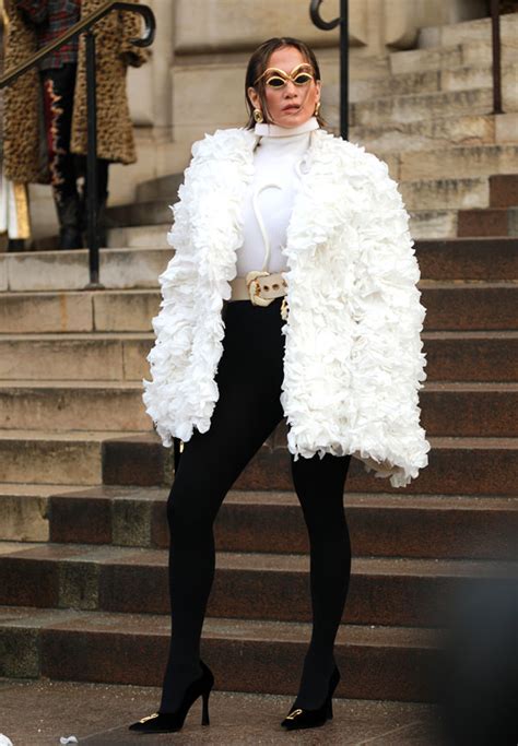 Paris Fashion Week Jennifer Lopez At The Schiaparelli Fashion Show