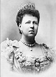 a larger, clearer image, courtesy of Wikipedia, of Maria Alexandrovna ...