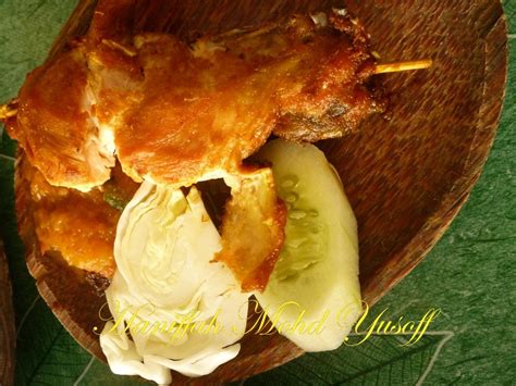 Kemudahan dalam pemeliharaannya, membuat banyak petani yang beternak ikan lele dengan cara dibudidayakan. SMK Saujana Impian (tidak rasmi): Makan Pecel Lele dan ...