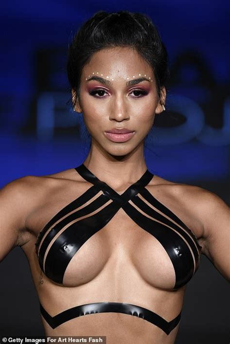 Miami Swim Week Runway Models Pose In A Ribbon Bikini Pictolic