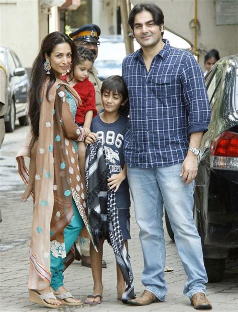 Malaika arora and arbaaz khan's son, arhaan turned 15 last night and his parents had a little surprise planned for him. PIX: What makes Malaika a COOL mom! - Rediff.com Movies