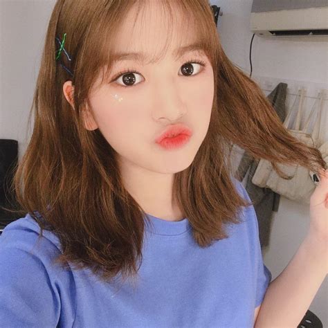 Ahn yujin starship produce48 izone. 190701 Official Twitter Update With Ahn Yujin(Joining The ...