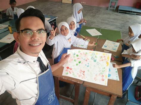 Online diploma dalam seni halus 2021. Pendidikan Seni Visual (PSV) bukan melukis dan kraftangan ...