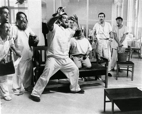 28 Rare And Iconic Behind The Scenes Photos From One Flew Over The Cuckoos Nest 1975