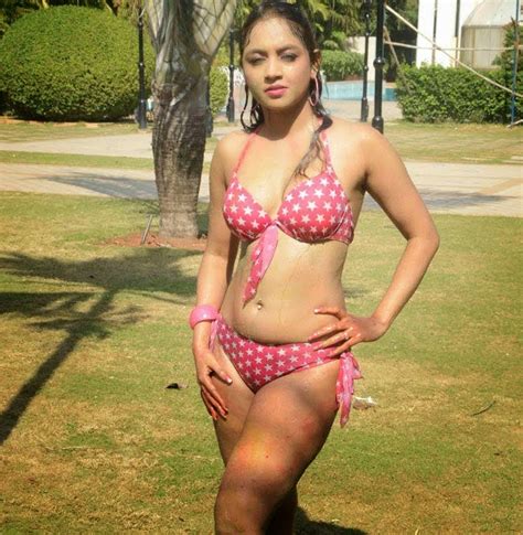 Marisa Verma Holi Bikini Photo Shoot Photos Aali Lahar Kela Kahar