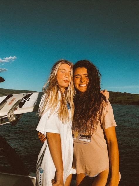 A friend is someone who is happy to spend time with you doing absolutely nothing at all; 𝚙𝚒𝚗𝚝𝚎𝚛𝚎𝚜𝚝: 𝚊𝚗𝚗𝚊𝚐𝚛𝚊𝚌𝚎𝚎𝚗𝚍𝚛𝚎𝚜 in 2020 | Best friend pictures ...