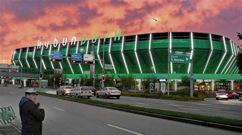 Das letzte heimspiel im alten heimstadion espenmoss gegen den fc basel am mittwoch 16.4.2008 abends um 21 uhr.copyright©: Stadion St.Gallen: Lichtkunst-Projekt am Kybunpark abgeblasen