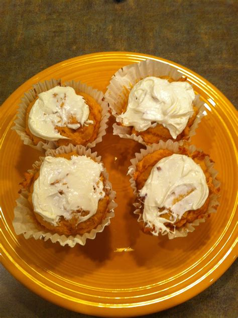 Some tasters detected hints of coconut and lemon, while others complained about a. Pumpkin cupcakes Betty Crocker yellow cake mix and pumpkin pie filling the Betty Crocker ...