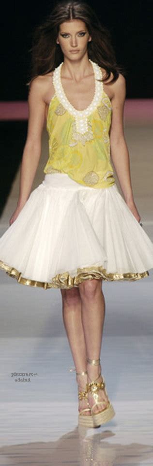 Emanuel Ungaro Spring 2005 Summer Fashion Formal Dresses