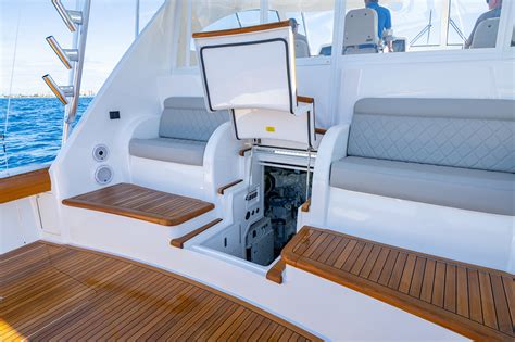 Viking Yachts 54 Sport Tower 54st