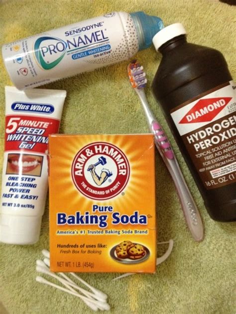 Squeeze your regular toothpaste onto your toothbrush, then sprinkle a pinch of baking soda on top. Brushing Teeth With Baking Soda | Johny Fit