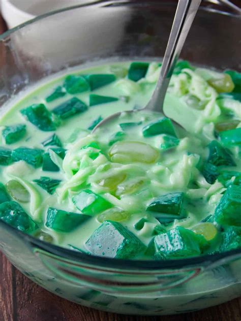 Buko Pandan Salad Kawaling Pinoy