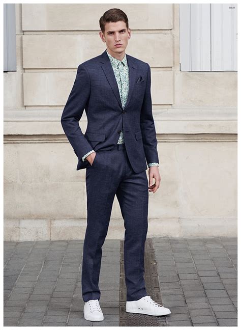 From dress shirts to v neck they come in a wide variety and have a different place than dress shoes. H&M Men's Style Guide: How to Dress for Summer Weddings ...