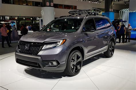 See 5 user reviews, 17 photos and great deals for 2019 honda passport. Honda Passport (2018): US-spec SUV promises roominess ...