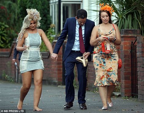 doncaster racegoers trade blows after alcohol fuelled day daily mail online