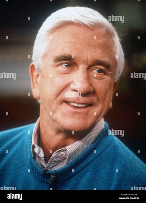 Leslie Nielsen 1986 Photo By Adam Scull Stock Photo Alamy