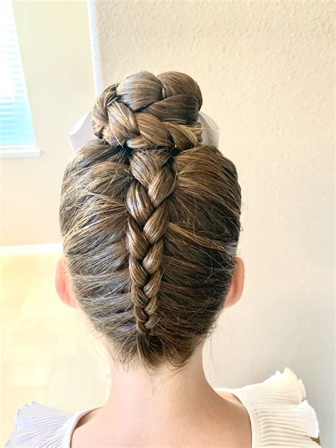 20 Top Lace Braided Bun Hairstyle