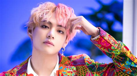 V From The Bts Has Been Crowned As The Most Handsome Face Of K Pop In