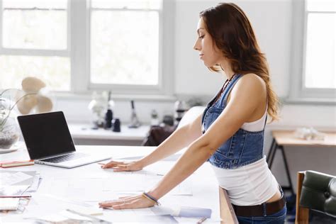 How You Can Convince Your Boss That You Need A Standing Desk Gostanding