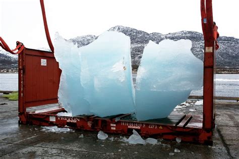 Olafur Eliasson Brings Ice Watch Installation To London Olafur