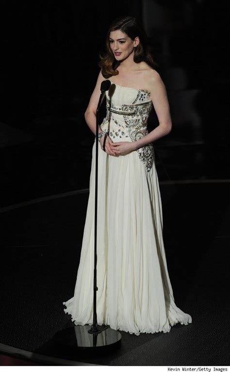 Anne Hathaways Oscars Style Ranking 8 Looks Inside Pulse