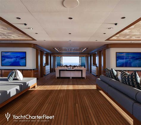 Inside Luxury Yacht Lana One Of The Worlds Largest Charter Yachts