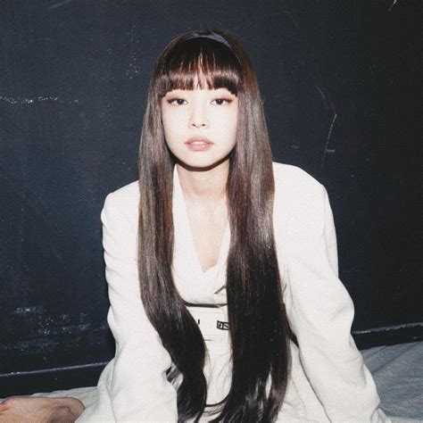 Born january 16, 1996), known mononymously as jennie, is a south korean singer and rapper. BLACKPINK's Jennie shows off her beautiful hair with bangs after reaching 20 million followers ...
