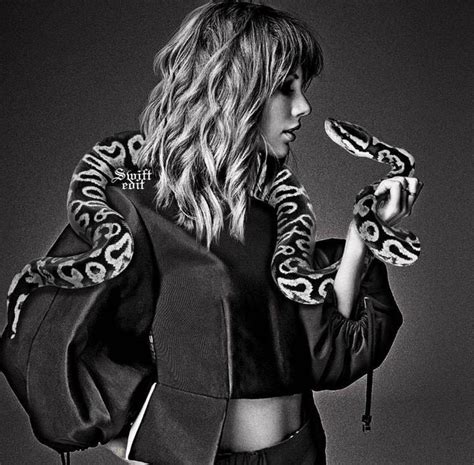 Taylor Swift Pictures Taylor Alison Swift Snake Girl Foto Pose