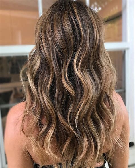 These Beautiful Brown Hair Color With Highlights You Ll Want To Try