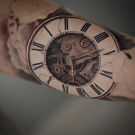 Zifferblatt vorlage zum ausdrucken bei uhr zum ausdrucken. Festgehaltene Lebenszeit: Darwin Enriquez und seine tätowierten Uhren | Tätowierungen, Tattoo ...