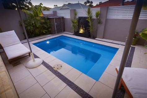 Small Plunge Pool Designs