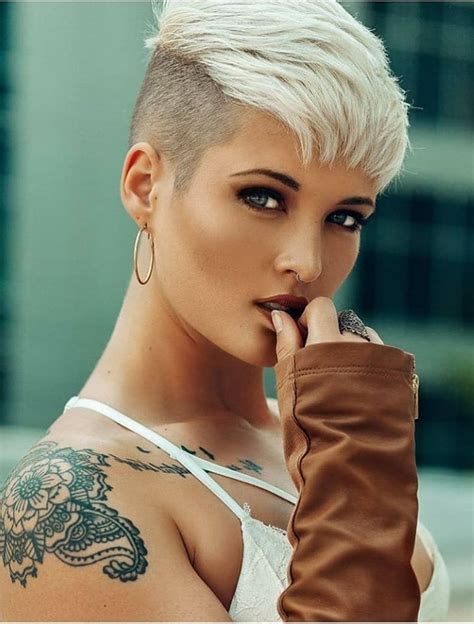 By jodie michalak | updated may 13, 2021. 25 Best White Pixie Haircut Ideas For Cool Short Hairstyle ...