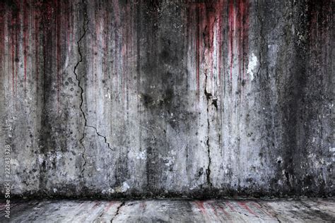 Foto De Bloody Background Scary Old Cement Wall And Floor Concept Of Horror And Halloween Do