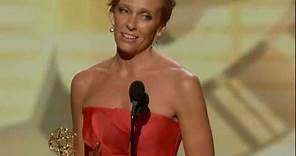 Toni Collette, Outstanding Lead Actress in A Comedie Series : 61st PT Emmy Awards Highlights