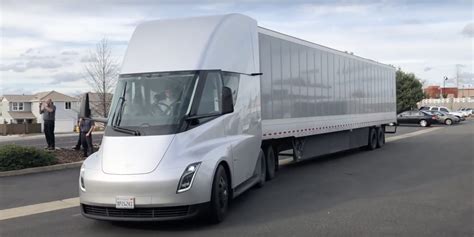 Order floor liners, cargo liners, side window deflectors and other accessories for your vehicle today. Tesla Semi Alpha possui 26 câmaras no total e várias ...