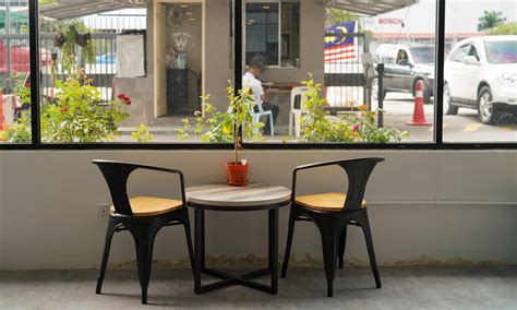 During your visit, be sure to check out one of petaling jaya's popular shrimp restaurants such as fatty crab restaurant and bubba gump shrimp co., all a short 9 square hotel puts the best of petaling jaya at your fingertips, making your stay both relaxing and enjoyable. The Well Gallery Cafe