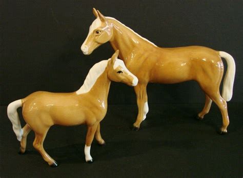 Vintage Goebel West Germany Porcelain Palomino Horse Mare And Foal Set