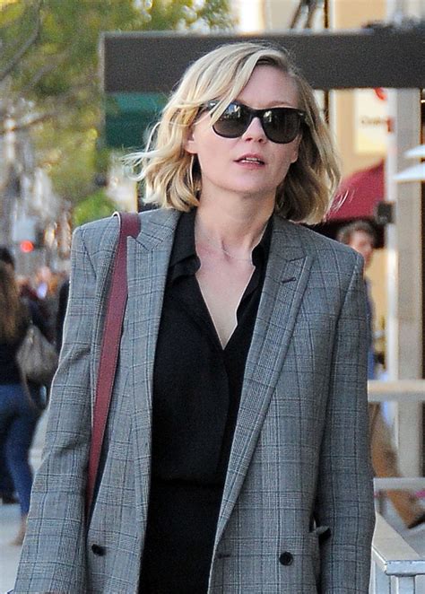 Kirsten dunst is an american actress, director, model, and singer. Kirsten Dunst Street Fashion - Shopping in Beverly Hills 2 ...