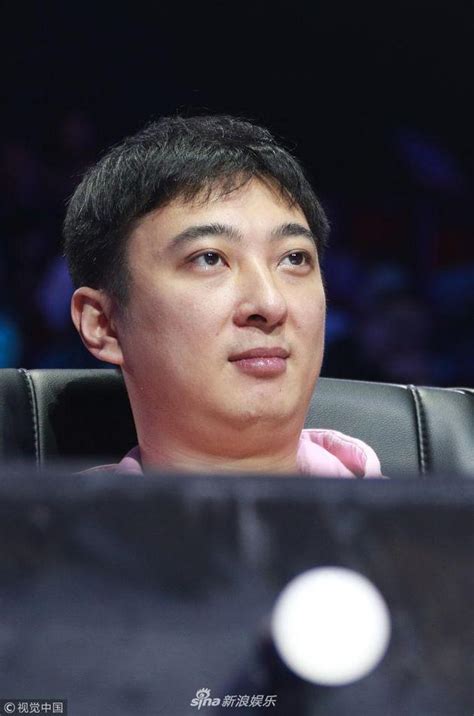 He is the oldest person to play a game in the lpl. 王喆是王思聪弟弟？知情人士:无血缘关系只是朋友|王思聪|王喆|血缘关系_新浪娱乐_新浪网