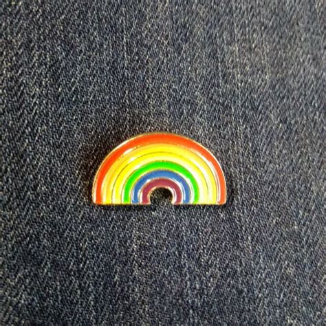 Rainbow Pride Gay Lgbtqia Pin Badge Brooch Metal Alloy Enamel Us Seller