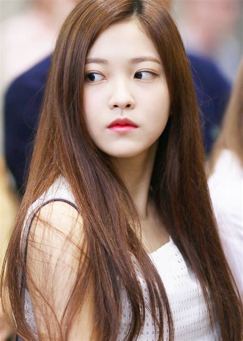 9 Times Red Velvet Yeri Changed Her Hair Color Koreaboo