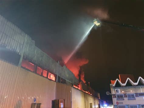 May 20, 2021 · les dégâts irréversibles causés par l'incendie, début mars 2021, du data center sgb2 d'ovh, le numéro 1 français du cloud computing, n'en finissent pas de provoquer des remous.le terme de. Marseille. Incendie géant dans un entrepôt de meubles, 100 ...